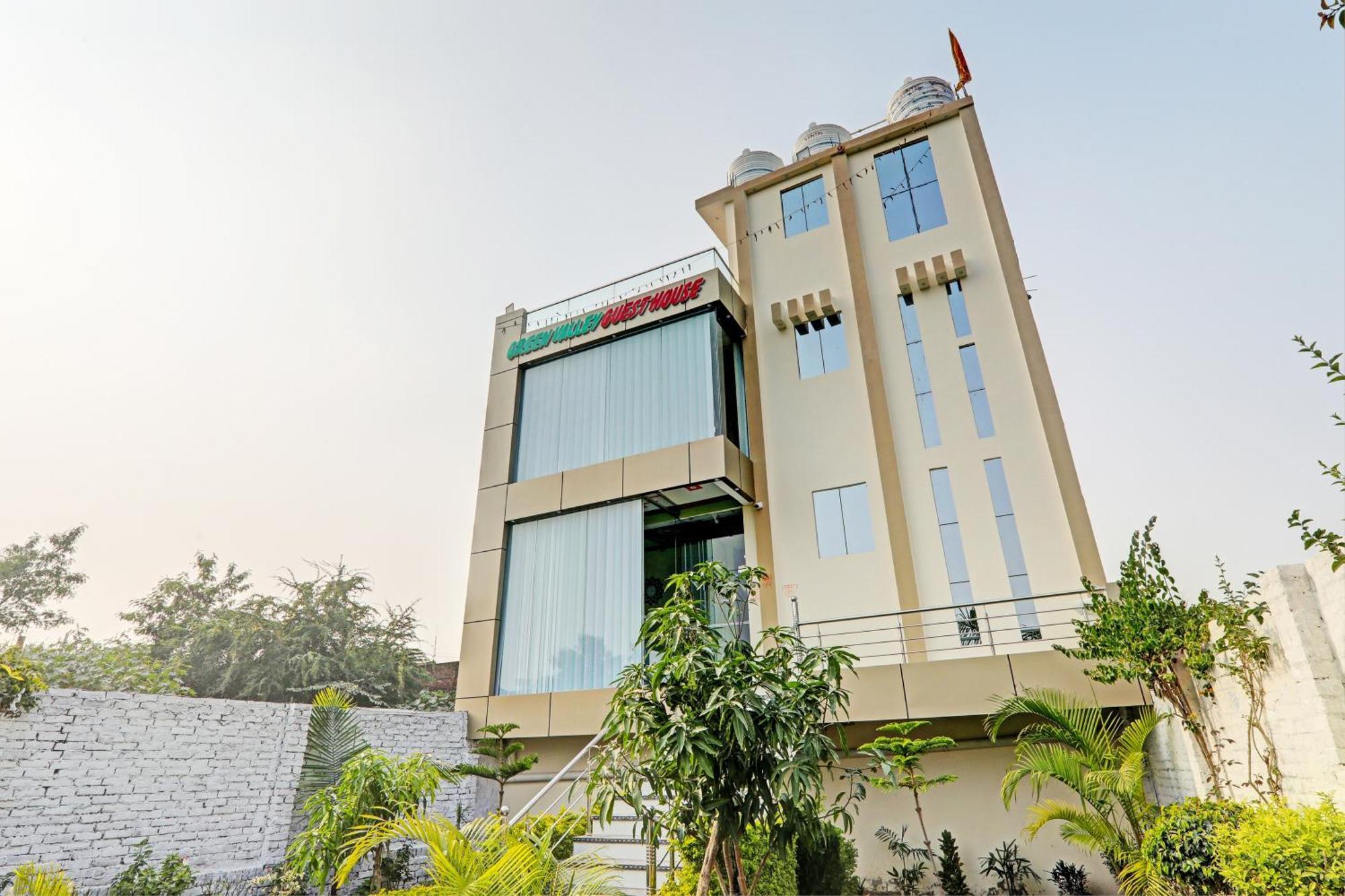 Oyo Green Valley Guest House Sultanpur  ภายนอก รูปภาพ