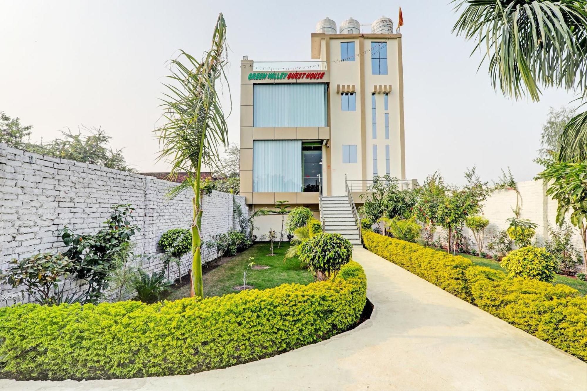 Oyo Green Valley Guest House Sultanpur  ภายนอก รูปภาพ